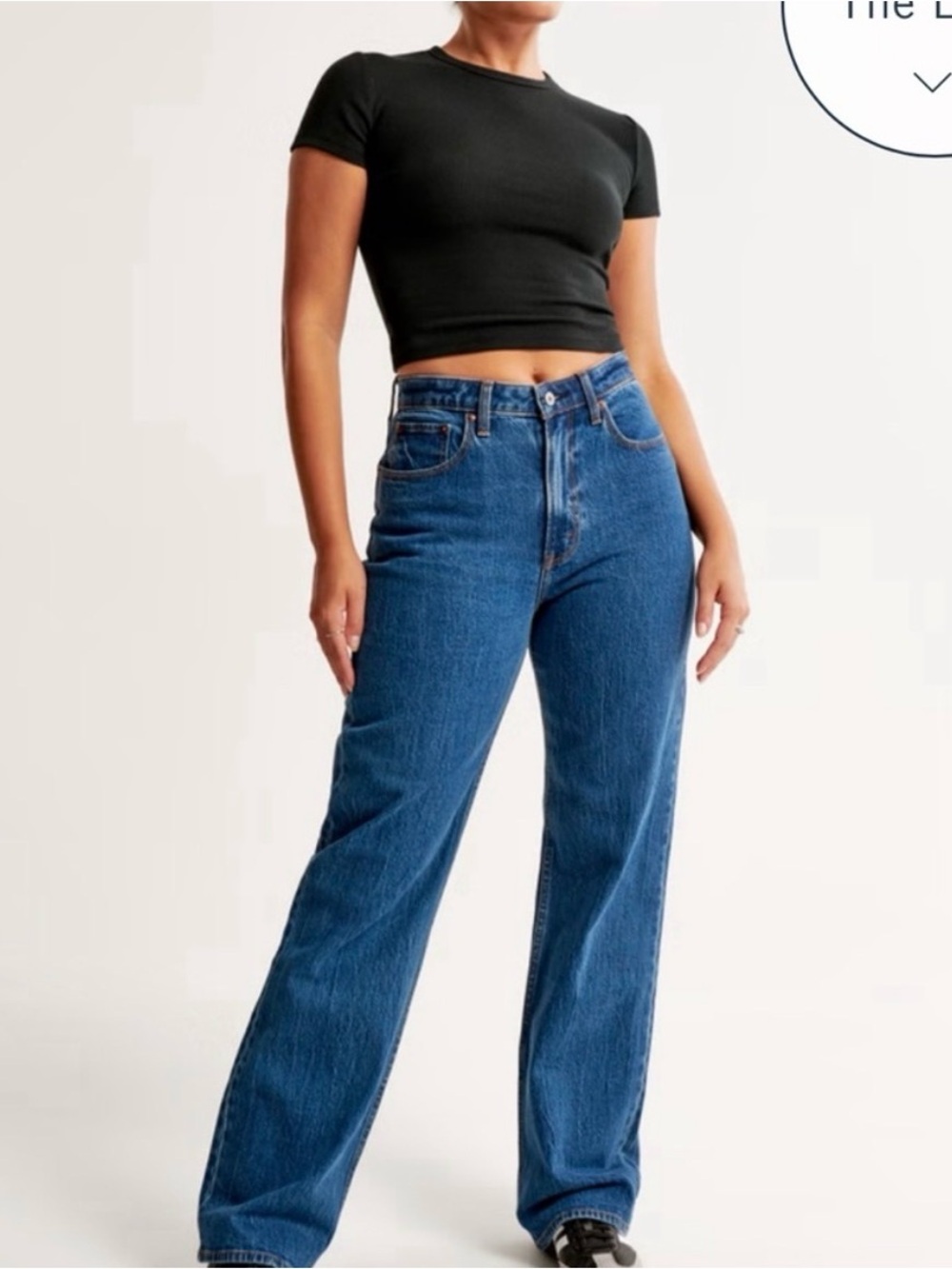 Abercrombie & Fitch Curve Love 90s Relaxed Wide-Leg Jeans Size 12 R/31
